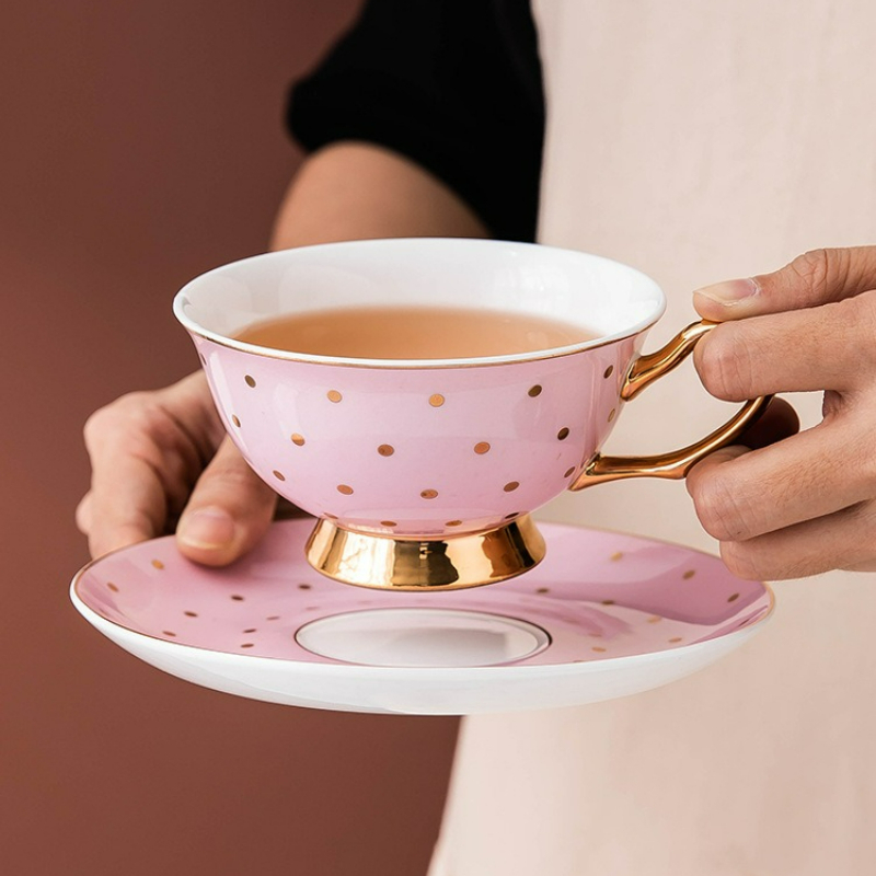 Coffee Tea Set Up - Keramik-Kaffeetassen in Rosa mit Untertassen, Büro-Trinkbecher,