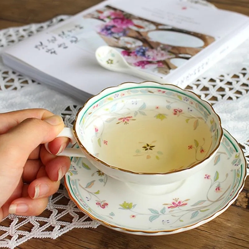 Coffee Tea Set Up - Keramik-Kaffeetassen-Set im europäischen Stil, Knochenporzellan, schwarze