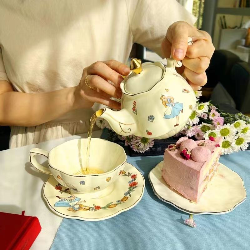 Coffee Tea Set - Alice Keramik Tee- und Kaffee-Set mit