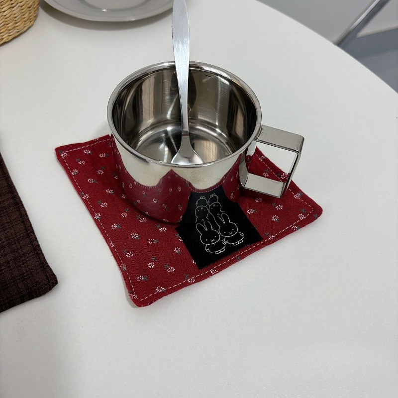 Heiß begehrte niedliche Miffy- – Coffee Tea & Company Bewertung und Preis