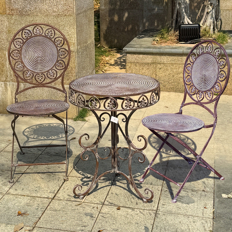 Europäische Retro-Tische und - – Coffee Tea Gardens Bewertung und Preis