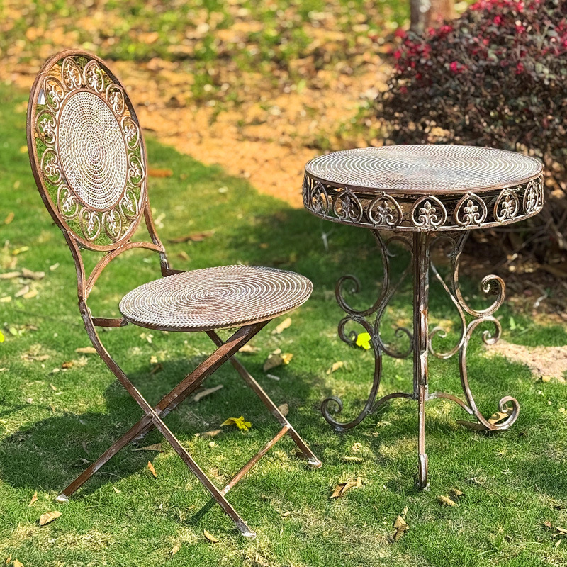 Europäische Retro-Tische und - – Coffee Tea Gardens Bewertung und Preis