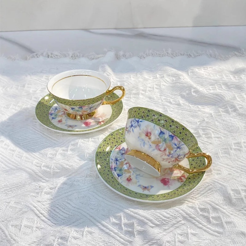 Hochwertige Tassen und Teller  – Coffee Tea Gardens Bewertung und Preis